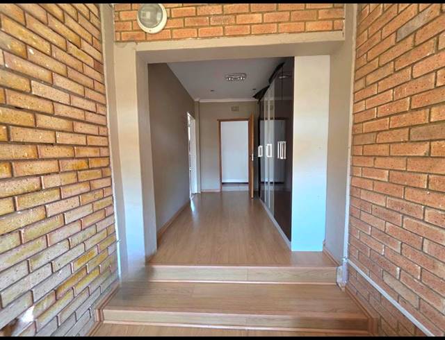 3 BEDROOM HOUSE FOR SALE IN VAN DYK PARK